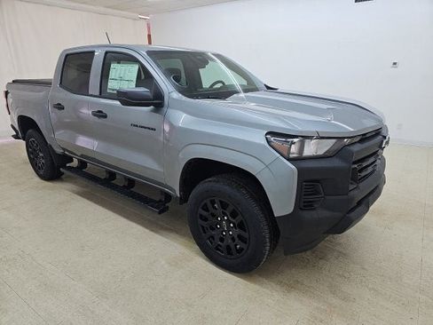 New 2026 Chevrolet Colorado W/T image 3