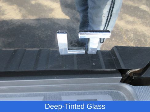 Used 2019 Chevrolet Silverado 2500 LT w/ LT Convenience Package image 12