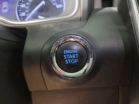 Used 2021 Toyota Avalon Limited AWD/4WD image 25