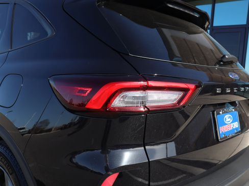 New 2025 Ford Escape ST-Line w/ Equipment Group 301A image 18