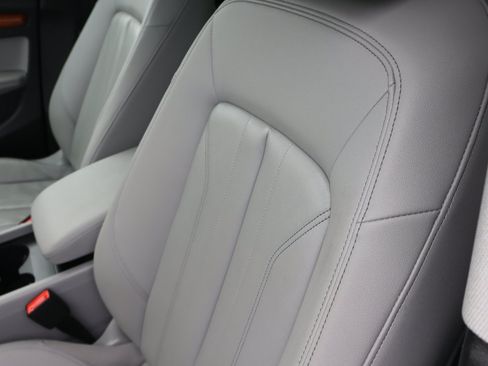 Used 2023 Audi Q5 2.0T Premium Plus AWD/4WD image 27
