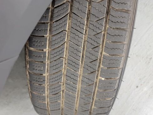 Used 2019 Kia Niro LX FWD image 29