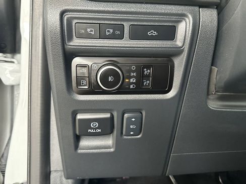 Used 2023 Ford F150 Platinum w/ Equipment Group 701A High image 19