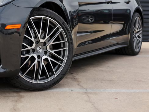 New 2026 Porsche Panamera image 12