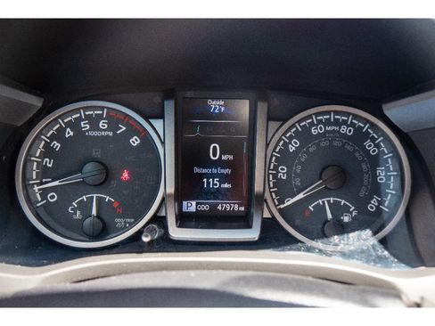 Used 2021 Toyota Tacoma SR5 w/ Blackout Package (TMS) AWD/4WD image 21