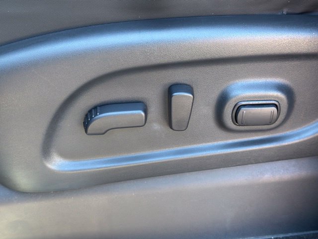 Used 2021 Nissan Titan PRO-4X w/ Off Road Protection Package AWD/4WD image 20