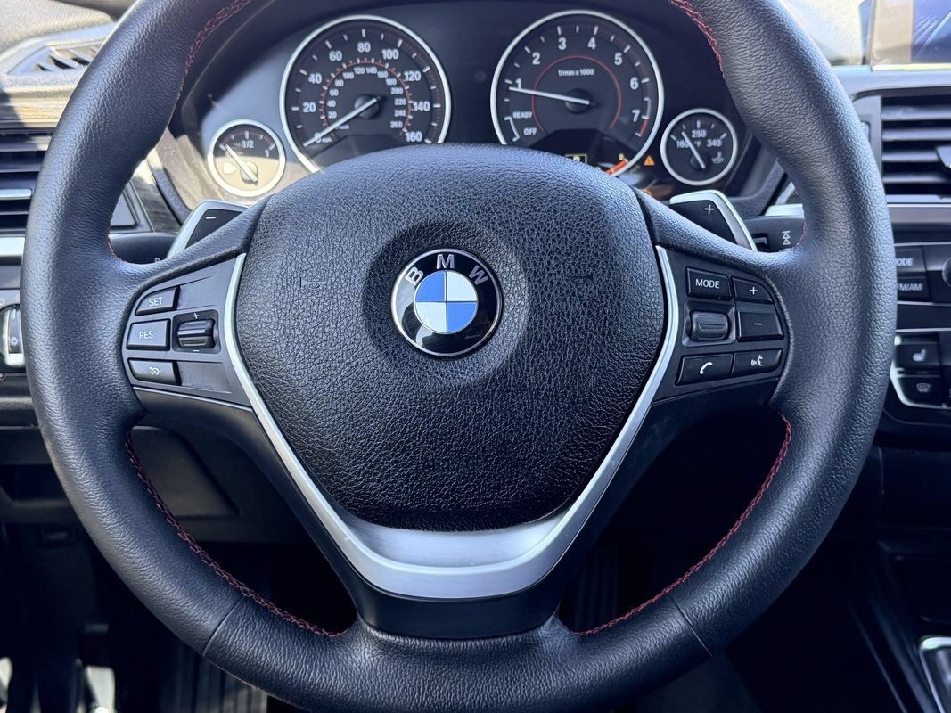 Used 2014 BMW 328i xDrive Wagon AWD/4WD image 30