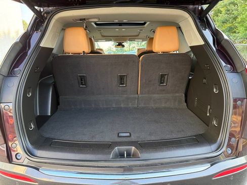 Used 2019 Buick Enclave Premium w/ Experience Buick Package AWD/4WD image 19