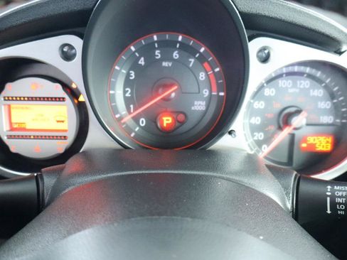 Used 2012 Nissan 370Z Touring w/ Sport Pkg RWD image 17