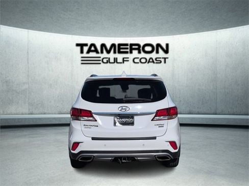 Used 2018 Hyundai Santa Fe Limited image 4