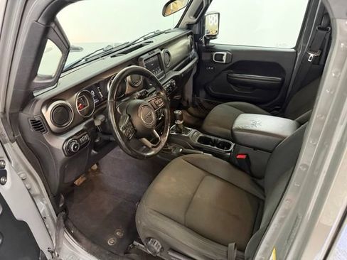 Used 2020 Jeep Wrangler Unlimited Sport S AWD/4WD image 43