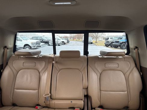 Used 2020 RAM 1500 Longhorn image 22