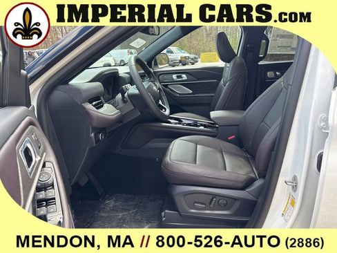 New 2026 Ford Explorer Platinum w/ LUX Leather Package image 25