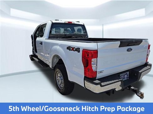 Used 2020 Ford F250 XL w/ Power Equipment Group AWD/4WD image 2