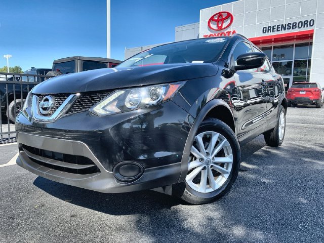Used 2017 Nissan Rogue Sport SV FWD image 4