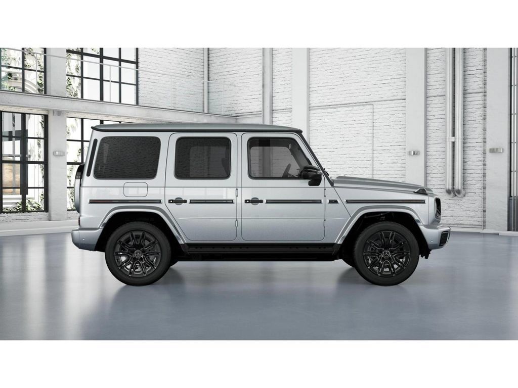 Certified 2025 Mercedes-Benz G 580 w/ EQ Technology image 2