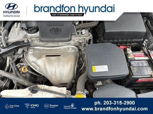 Used 2015 Toyota Camry SE w/ Moonroof Package FWD image 35
