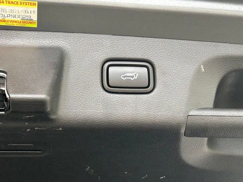 Used 2025 Hyundai Palisade SEL FWD image 29