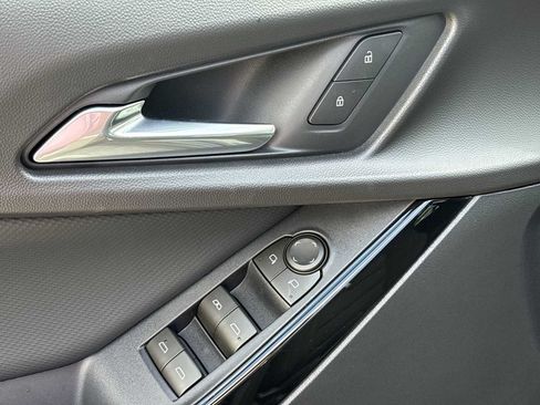 New 2026 Chevrolet Equinox LT FWD image 23