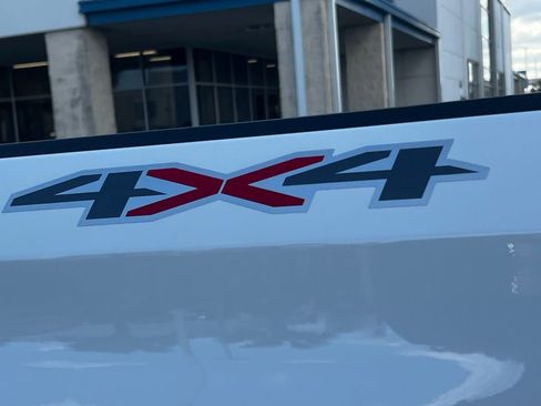 New 2025 Chevrolet Silverado 1500 W/T w/ Trailering Package image 18