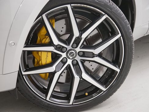 Certified 2023 Volvo XC60 T8 Polestar image 5