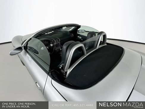 Used 2005 Porsche Boxster RWD image 15