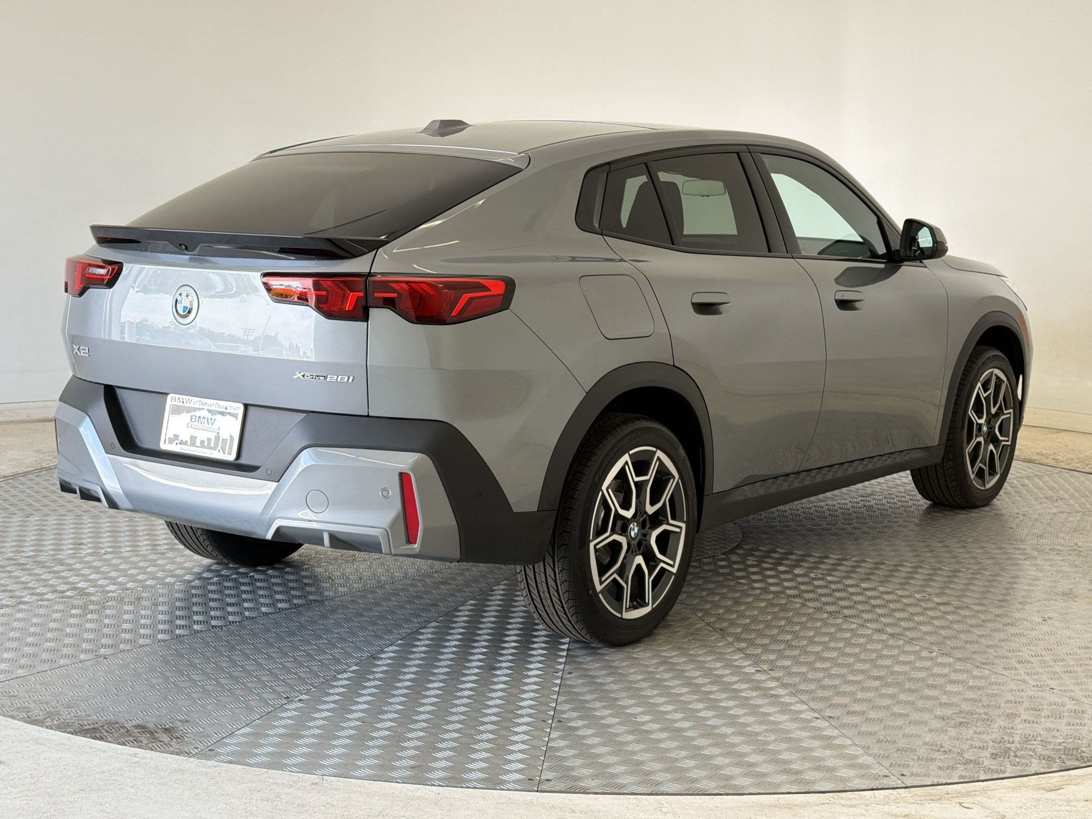 New 2026 BMW X2 xDrive28i w/ Convenience Package AWD/4WD image 9