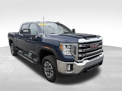 Used 2023 GMC Sierra 2500 SLE w/ SLE Value Package; image 8