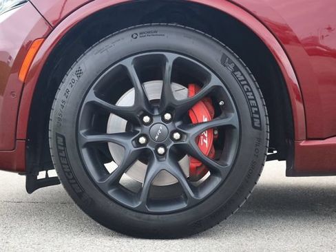 Used 2022 Dodge Durango SRT w/ Technology Group AWD/4WD image 7