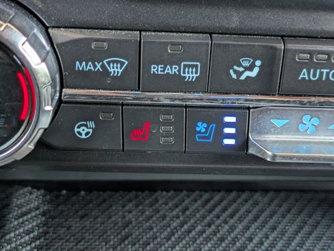 Used 2021 Ford F150 Raptor w/ Equipment Group 801A High AWD/4WD image 27