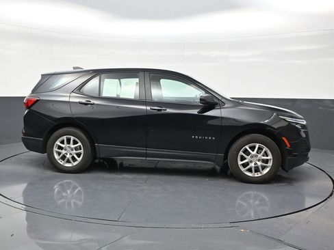 Used 2024 Chevrolet Equinox LS FWD image 6