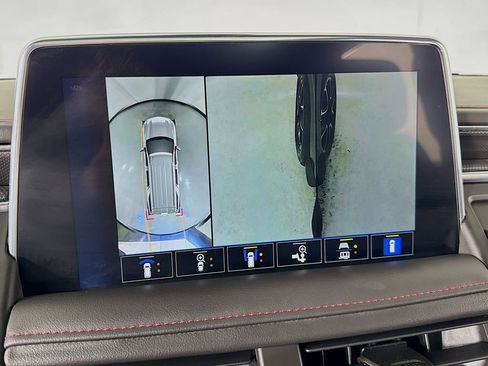 Used 2022 Chevrolet Tahoe RST w/ Sport Performance Package image 47