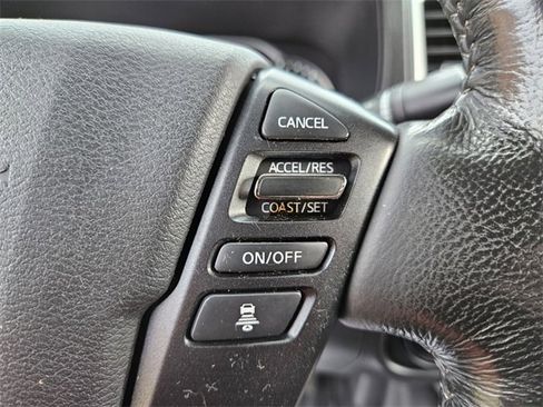 Used 2023 Nissan Frontier SV w/ Technology Package image 27