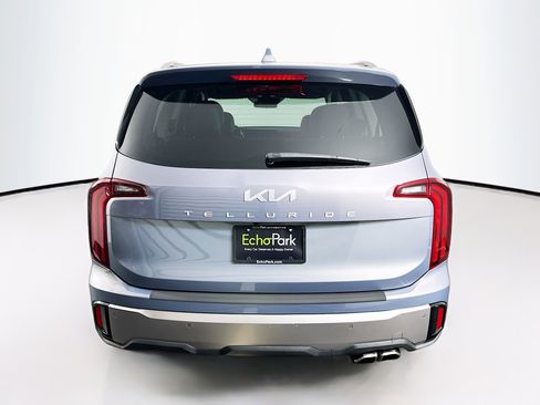 Used 2025 Kia Telluride S image 7