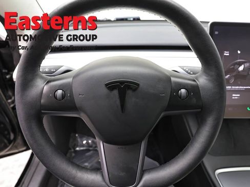 Used 2023 Tesla Model 3 Standard Range RWD image 10