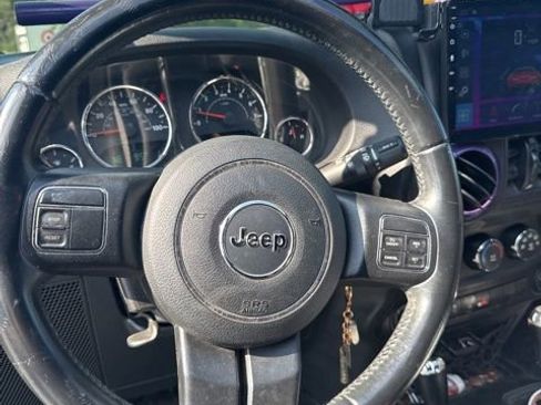 Used 2017 Jeep Wrangler Unlimited Sport w/ Quick Order Package 24S AWD/4WD image 6