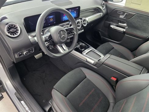 New 2026 Mercedes-Benz GLB 35 AMG 4MATIC image 7