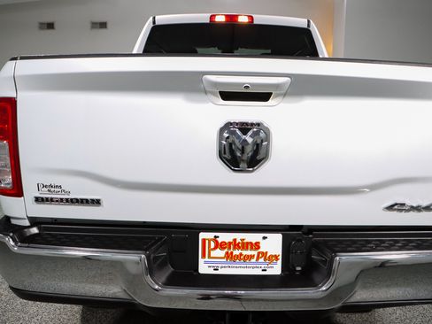 Used 2022 RAM 2500 Big Horn AWD/4WD image 8