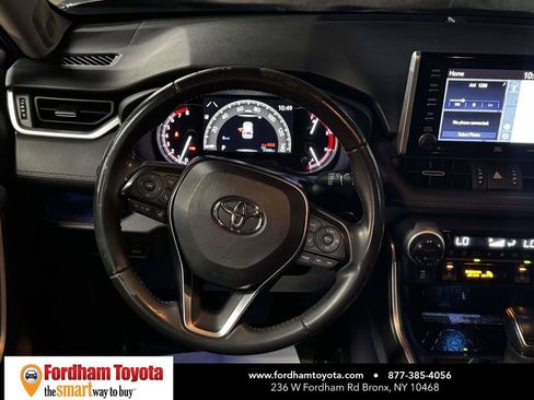 Used 2019 Toyota RAV4 Limited w/ Advanced Technology Package AWD/4WD image 14