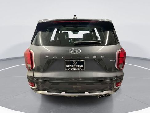 Used 2022 Hyundai Palisade Calligraphy w/ Winter Package AWD/4WD image 3