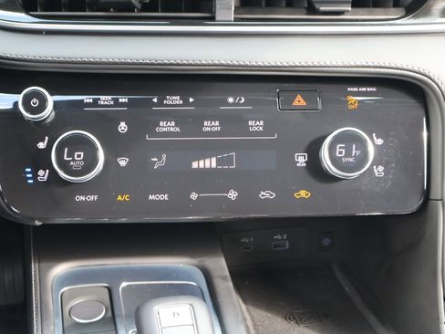 Certified 2025 INFINITI QX60 Luxe w/ Cargo Package image 21