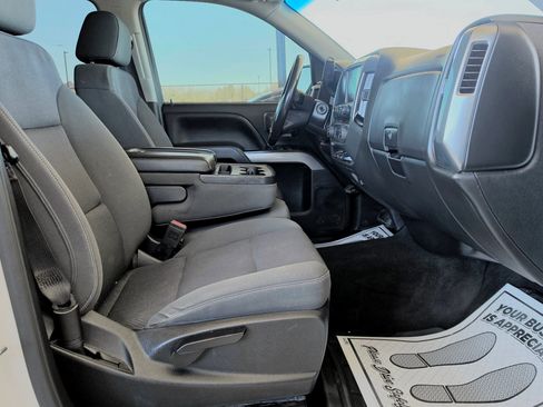 Used 2018 Chevrolet Silverado 1500 LT image 34