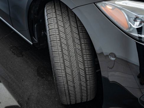 Certified 2025 Mercedes-Benz C 300 4MATIC Sedan image 37