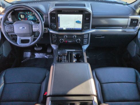 Used 2022 Ford F150 Lariat w/ Equipment Group 502A High image 16