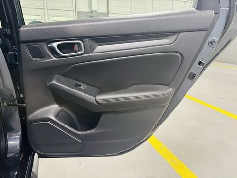 Used 2023 Honda Civic EX-L image 31