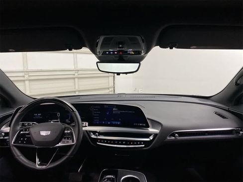 Certified 2025 Cadillac Lyriq Luxury w/ LPO, Floor Liner Package image 13