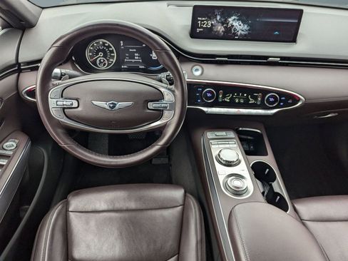 Used 2022 Genesis GV70 2.5T w/ Advanced Package image 26