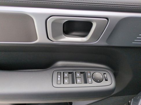 New 2026 Hyundai Santa Fe SE AWD/4WD image 15