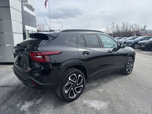 Used 2024 Chevrolet Trax RS w/ Driver Confidence Package image 7