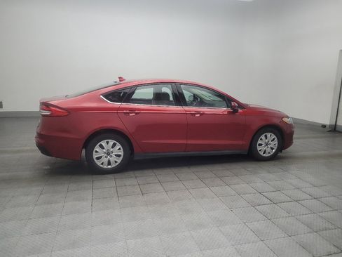 Used 2020 Ford Fusion S FWD image 10